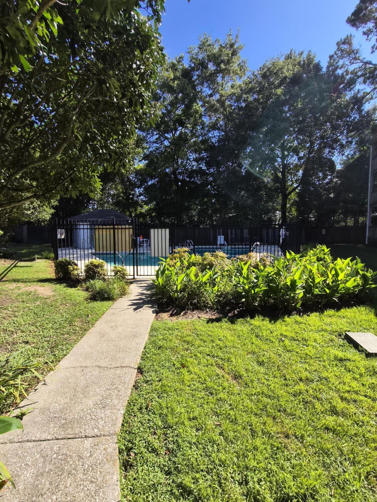 1530 Fort Johnson Road Photo 30