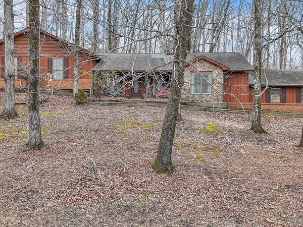 510 Bunkerhill, Columbus, MS 39705