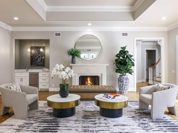 29 Saint Laurent Place, Dallas, TX 75225
