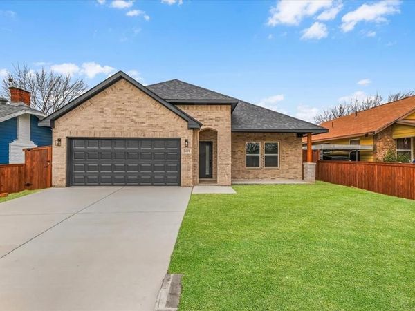 2419 Lincoln Avenue , Fort Worth, TX 76164