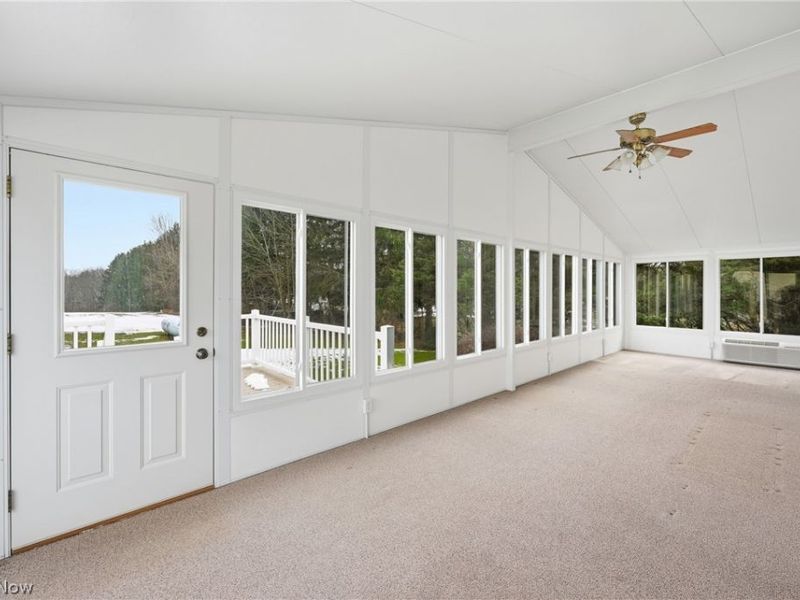 9106 Moulin Avenue NE, Alliance, OH 44601 Photo 15