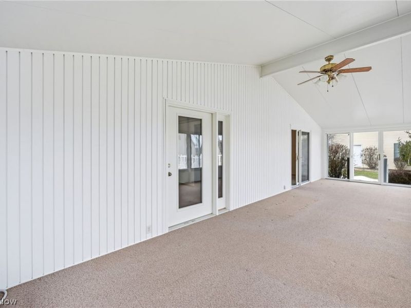 9106 Moulin Avenue NE, Alliance, OH 44601 Photo 16