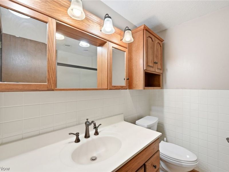 9106 Moulin Avenue NE, Alliance, OH 44601 Photo 26