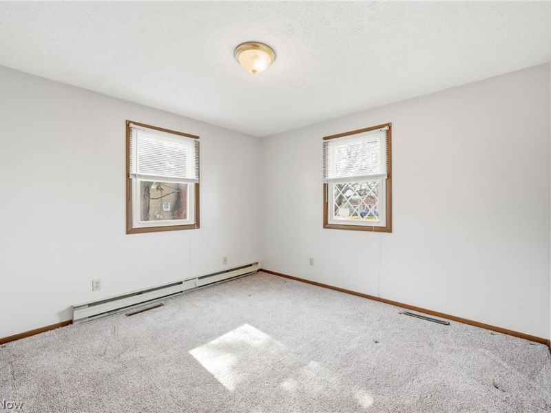 9106 Moulin Avenue NE, Alliance, OH 44601 Photo 28