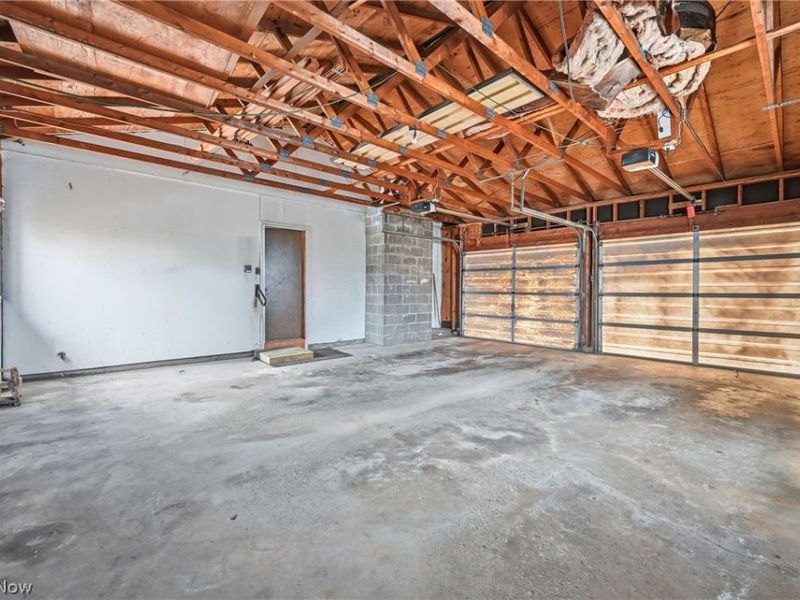 9106 Moulin Avenue NE, Alliance, OH 44601 Photo 34