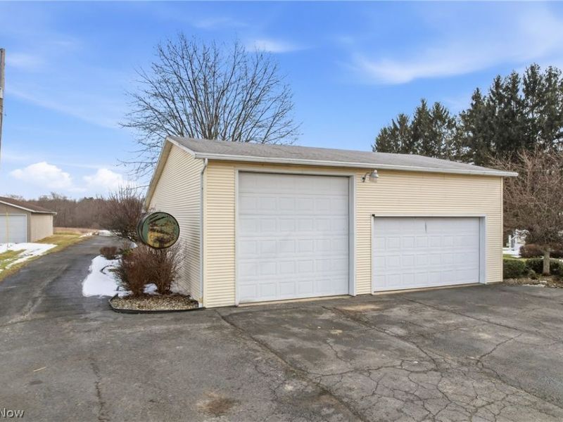9106 Moulin Avenue NE, Alliance, OH 44601 Photo 35