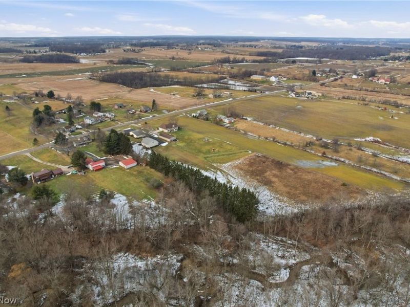 9106 Moulin Avenue NE, Alliance, OH 44601 Photo 46