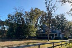 1229 Porchers Bluff Road photo 4