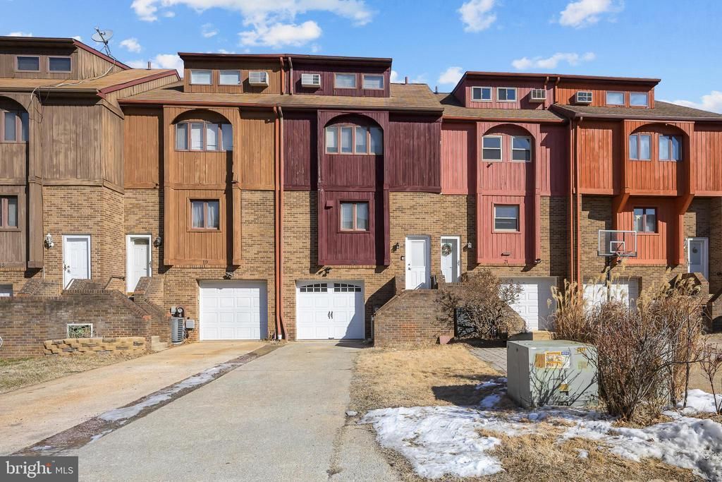 20 Servan Court, Wilmington, DE 19805 Main Photo