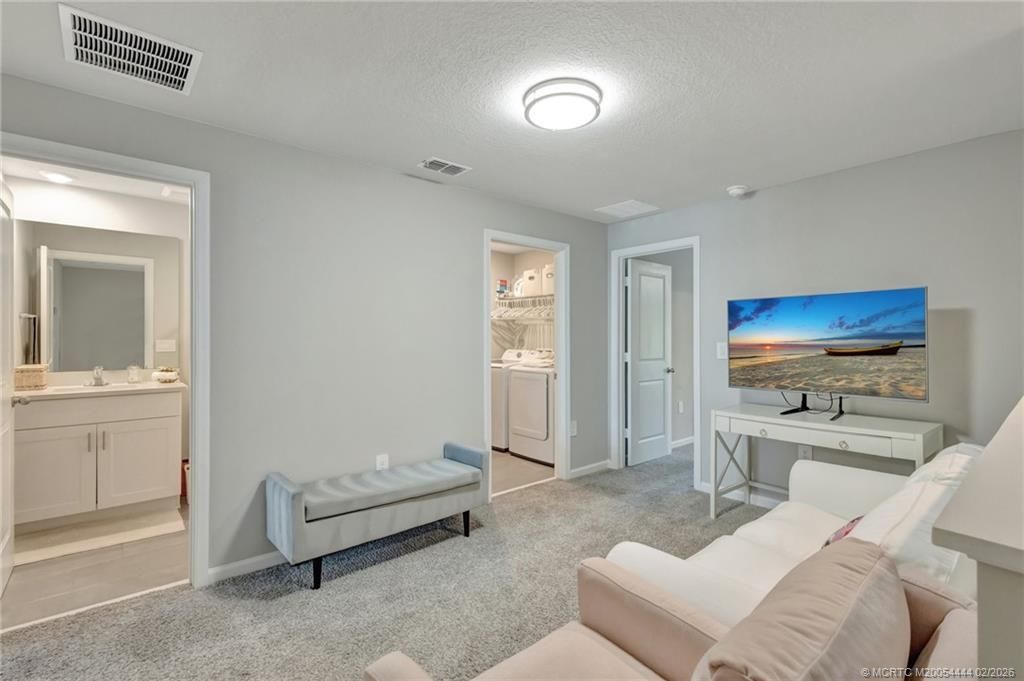 396 SE Sea Hunt Way, Stuart, FL 34994 Photo