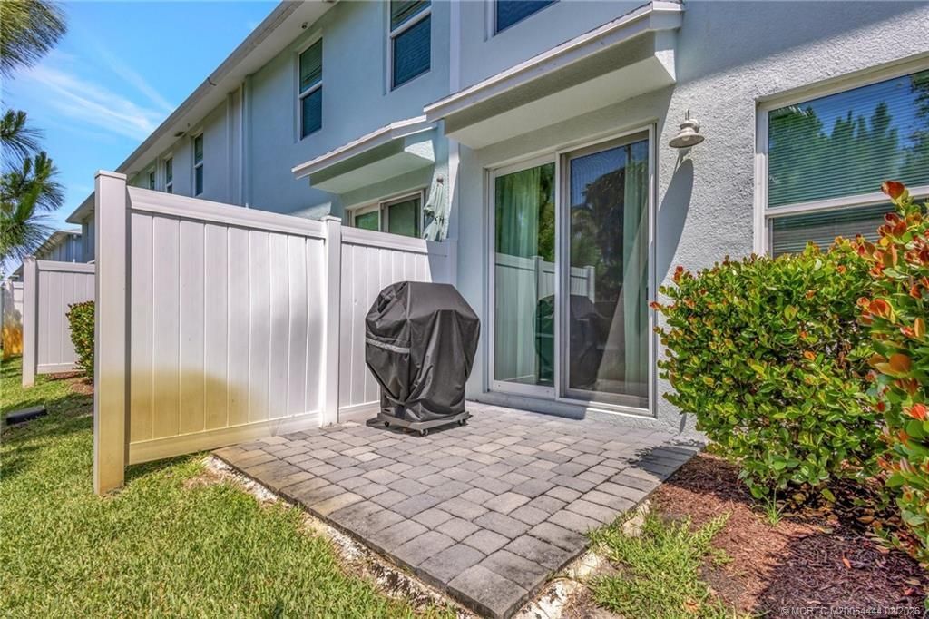 396 SE Sea Hunt Way, Stuart, FL 34994 Photo