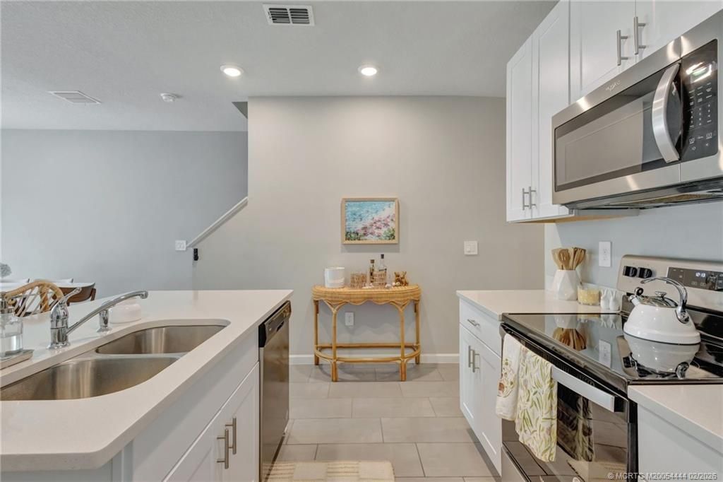 396 SE Sea Hunt Way, Stuart, FL 34994 Photo