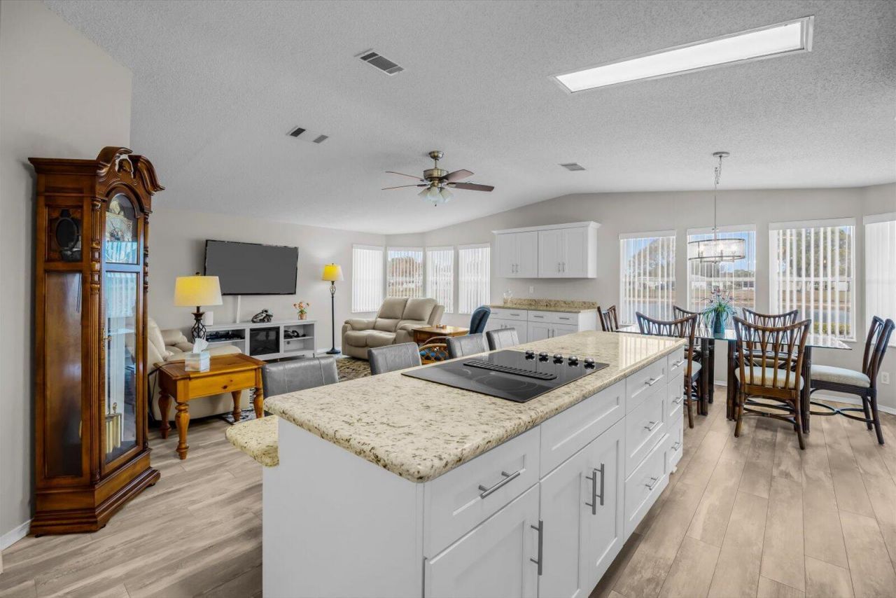8032 Meadowlark Lane, Port Saint Lucie, FL 34952 Photo
