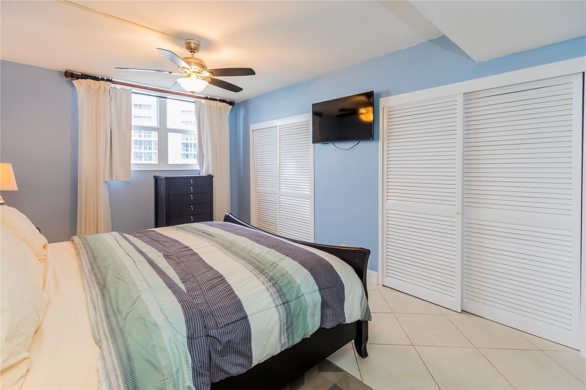 3001 S Ocean Drive, Unit 1011, Hollywood, FL 33019 Photo