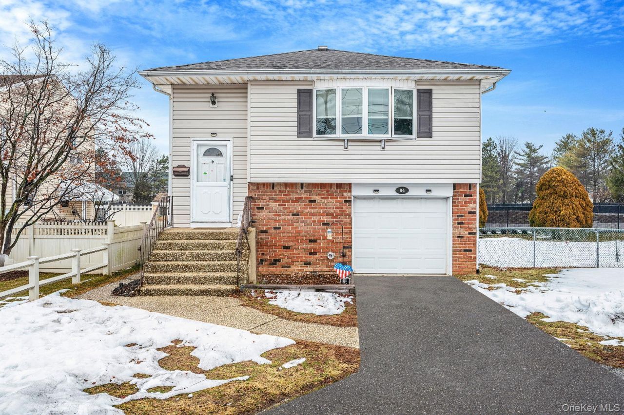 94 Harrison Avenue, Bethpage, NY 11714 Main Photo