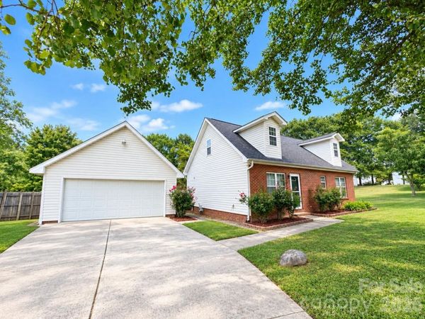 4463 legend Street, Concord, NC 29027