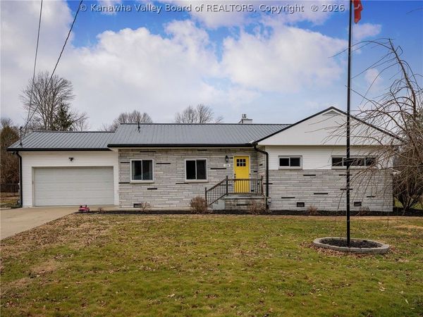 138 Maplewood Estates, Scott Depot, WV 25560