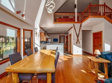 1919 Apalachee Drive, South Lake Tahoe, CA 96150 Photo