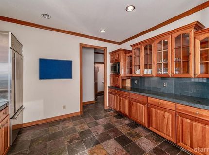 1919 Apalachee Drive, South Lake Tahoe, CA 96150 Photo