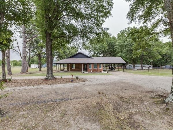 10825 Estate Lane, Terrell, TX 75161