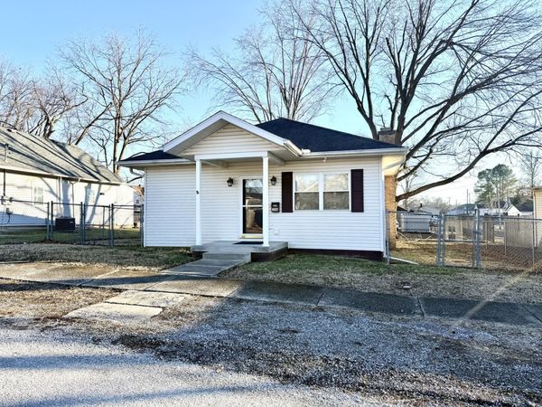 308 W 5th Street, West Frankfort, IL 62896