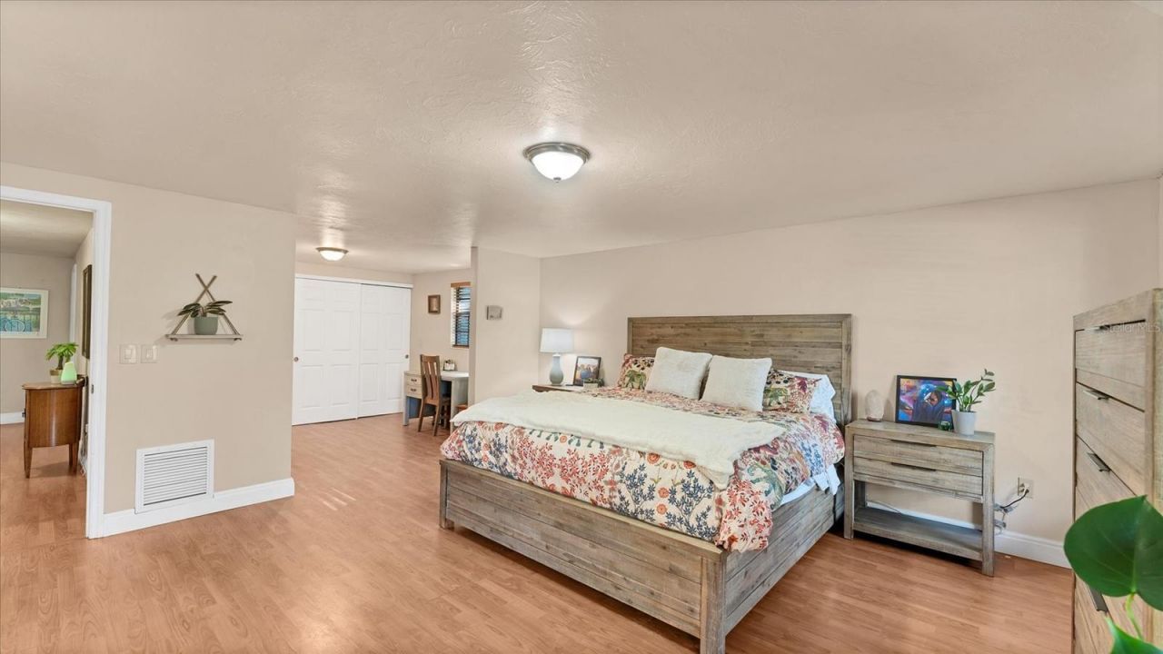 5237 Turtle Creek Lane, Sarasota, FL 34232 Photo