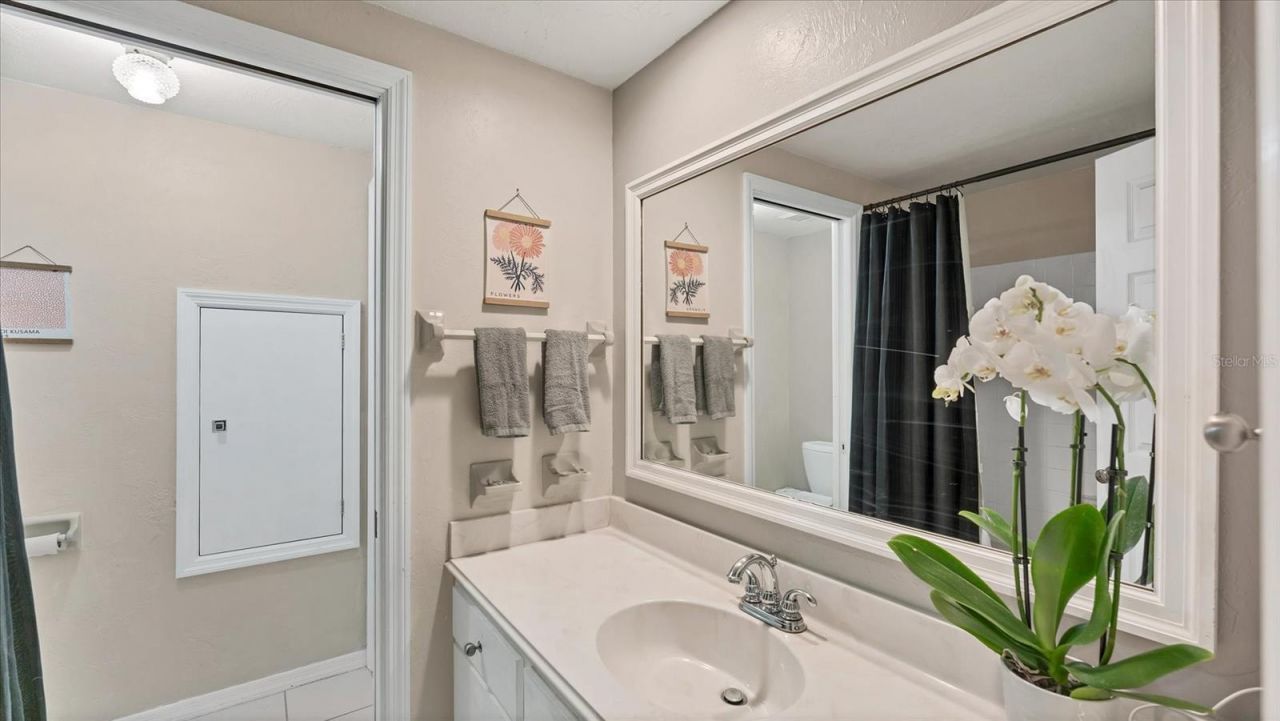 5237 Turtle Creek Lane, Sarasota, FL 34232 Photo