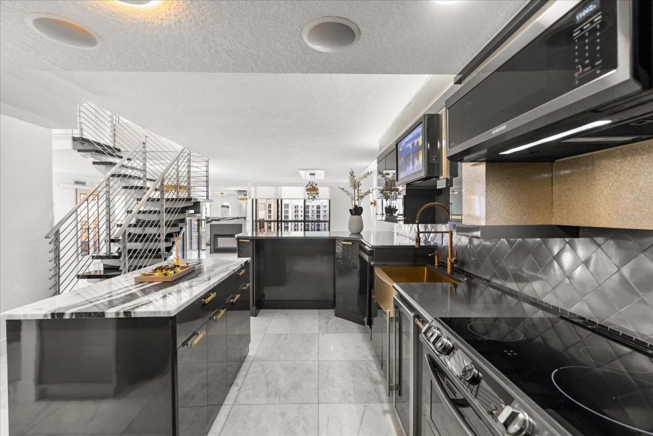 530 E Central Boulevard, Unit 1901, Orlando, FL 32801 Photo