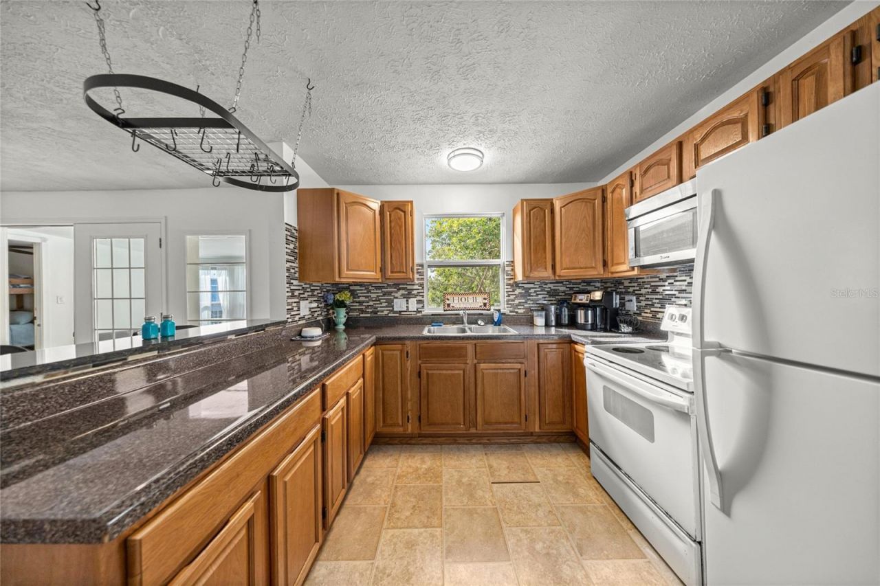 12409 W Standish Drive, Homosassa, FL 34448 Photo