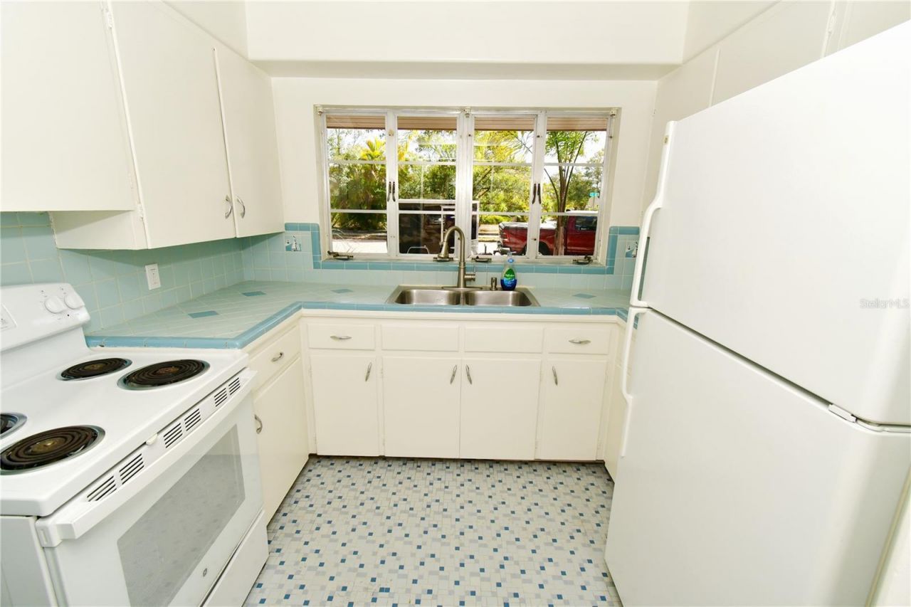 5435 5th Avenue S, Saint Petersburg, FL 33707 Photo