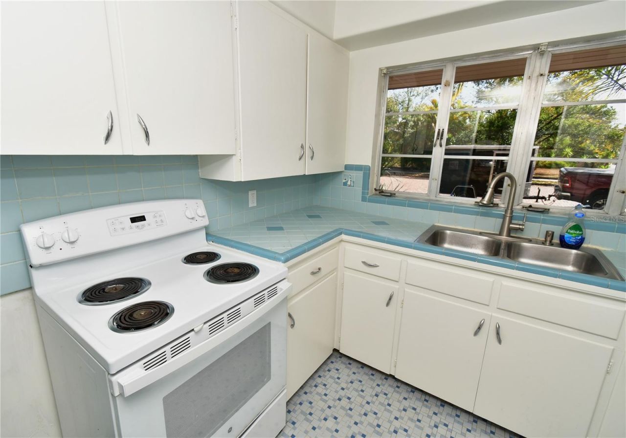 5435 5th Avenue S, Saint Petersburg, FL 33707 Photo