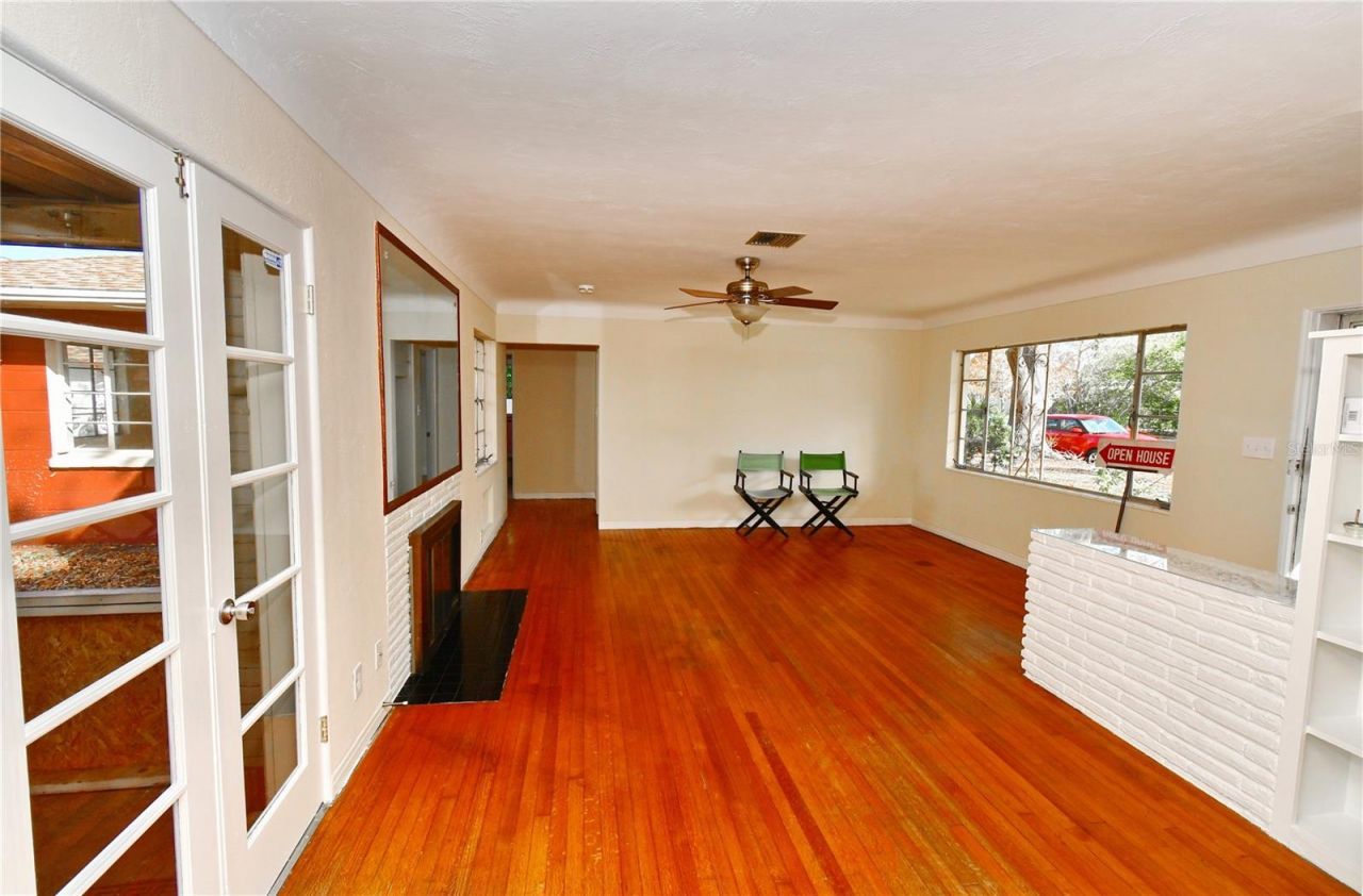 5435 5th Avenue S, Saint Petersburg, FL 33707 Photo