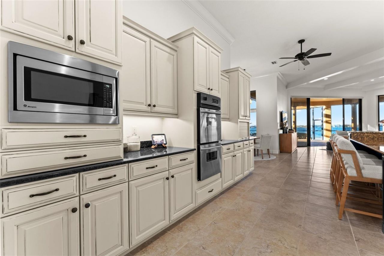 4003 Hawk Island Drive, Bradenton, FL 34208 Photo