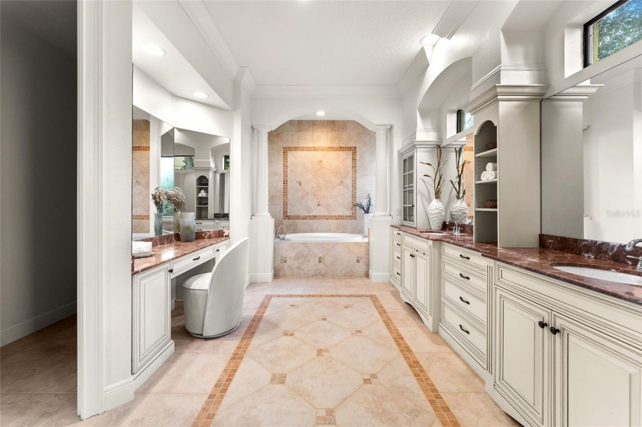 4003 Hawk Island Drive, Bradenton, FL 34208 Photo