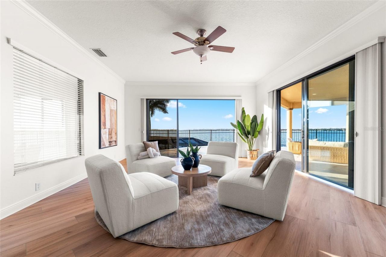 4003 Hawk Island Drive, Bradenton, FL 34208 Photo