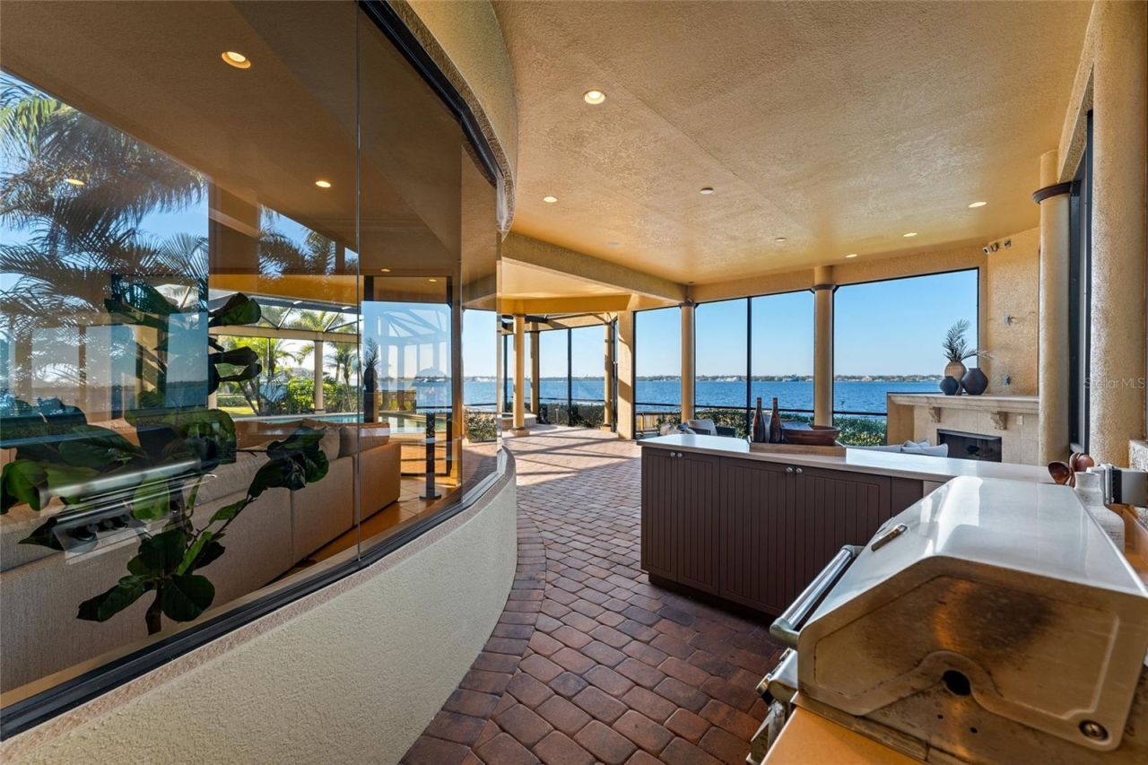 4003 Hawk Island Drive, Bradenton, FL 34208 Photo