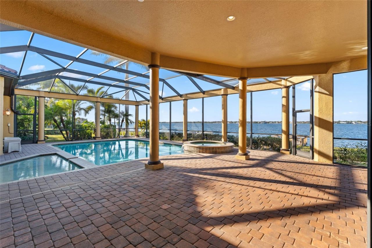 4003 Hawk Island Drive, Bradenton, FL 34208 Photo