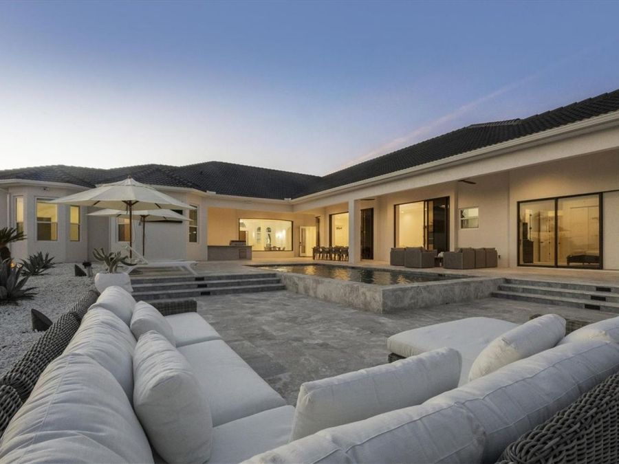 Property Image 75