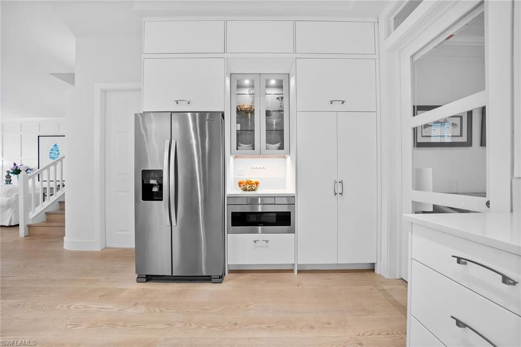 443 8th Ave S, Unit 104, Naples, FL 34102 Photo