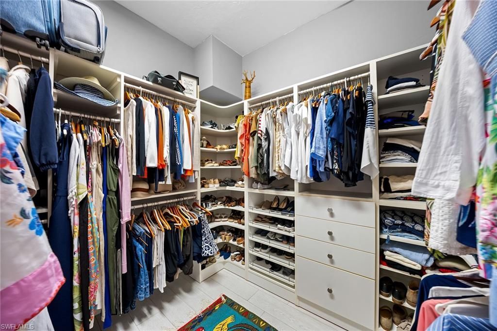 443 8th Ave S, Unit 104, Naples, FL 34102 Photo