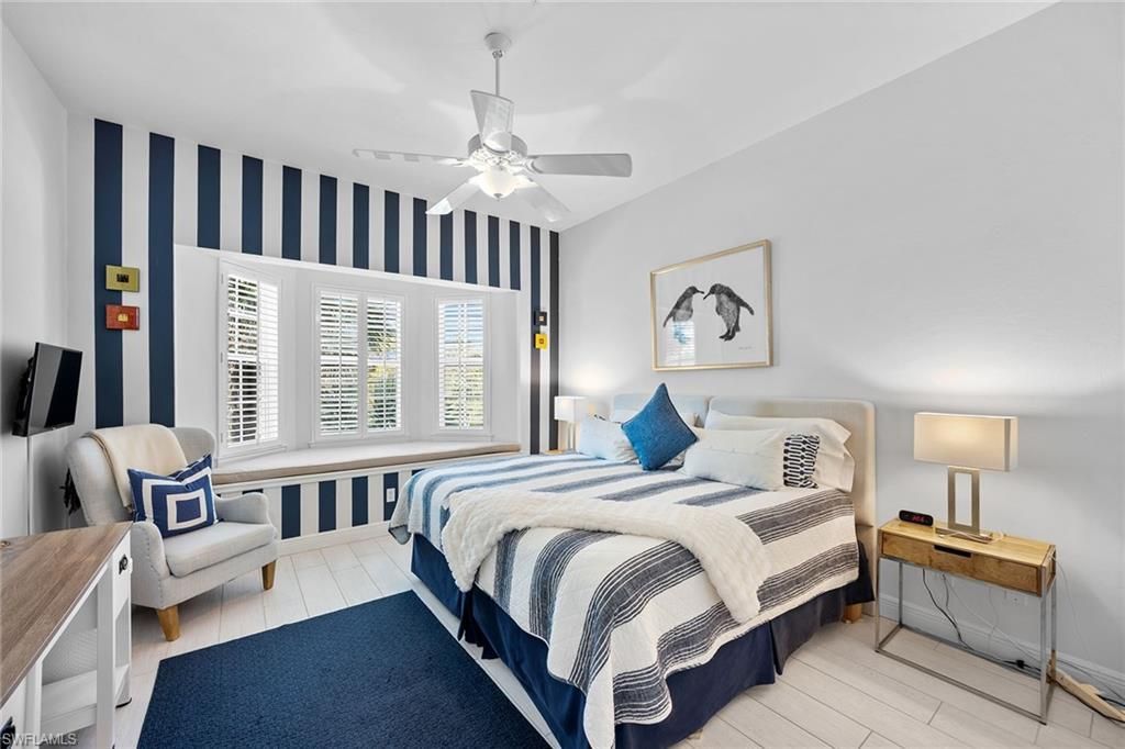 443 8th Ave S, Unit 104, Naples, FL 34102 Photo