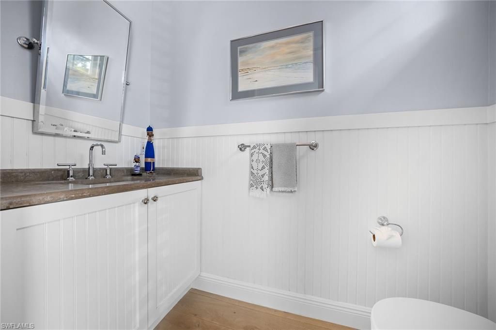 443 8th Ave S, Unit 104, Naples, FL 34102 Photo