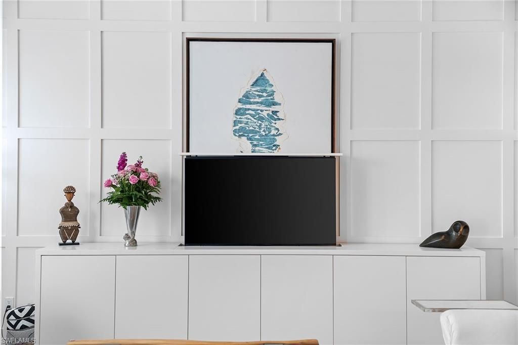 443 8th Ave S, Unit 104, Naples, FL 34102 Photo