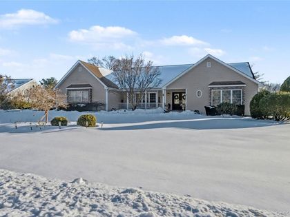 8 Paddock Drive Fort Salonga, NY 11768