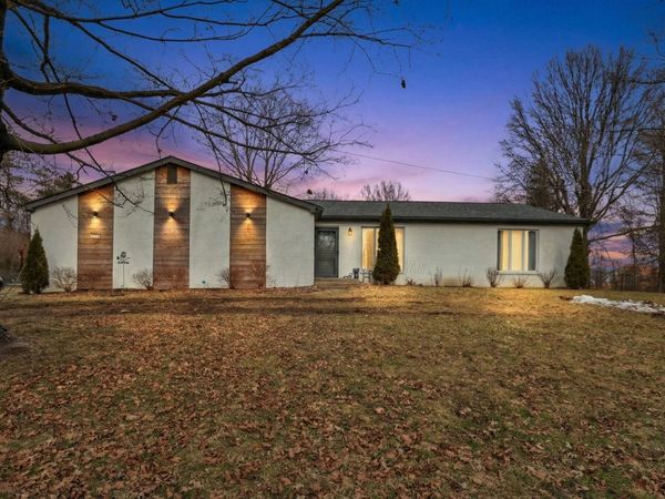 7554 Palmer Road SW, Etna, OH 43062