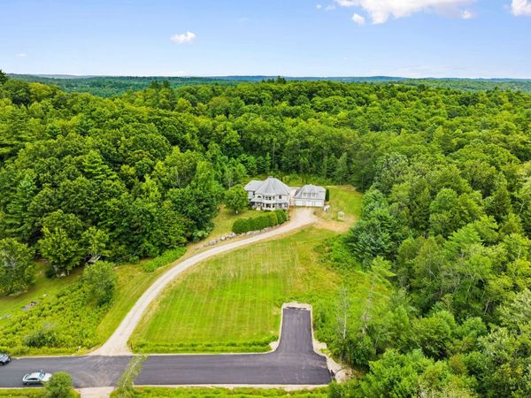 103 Renshaw Road, Weare, NH 03281