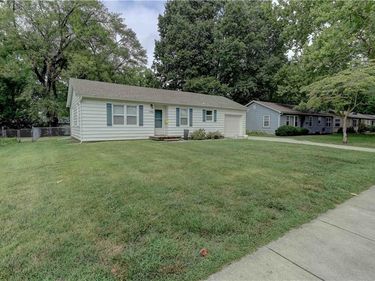 7722 W 66th Terrace, Mission, KS 66202