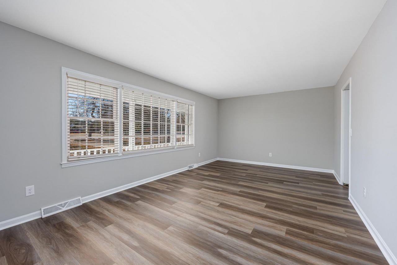 508 61st Ave. N Photo 8