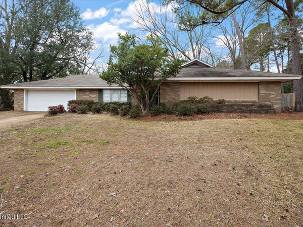 43 Stonegate Drive, Brandon, MS 39042