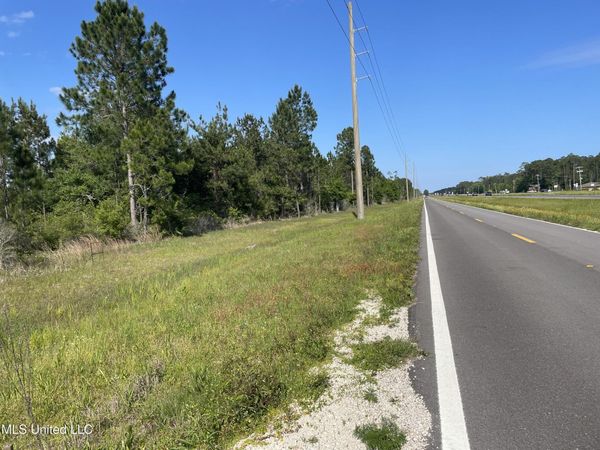 Hwy 90, Waveland, MS 39576